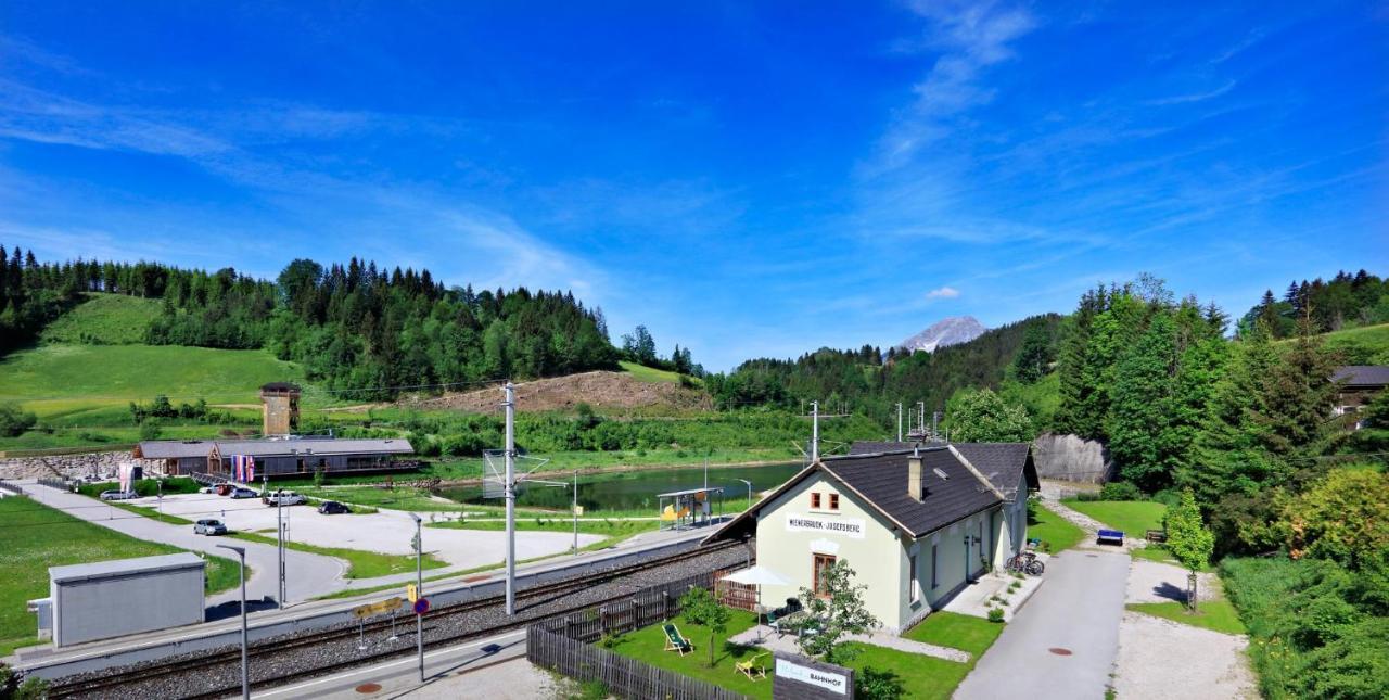 Urlaub Am Bahnhof * Annaberg